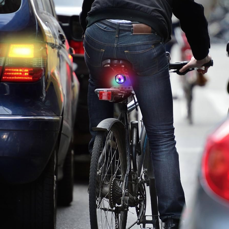 Lista USB Rechargeable Bicycle LED Tail Light, 3 Modes, Waterproof, 240° Visibility, with Micro USB Charging Cable
